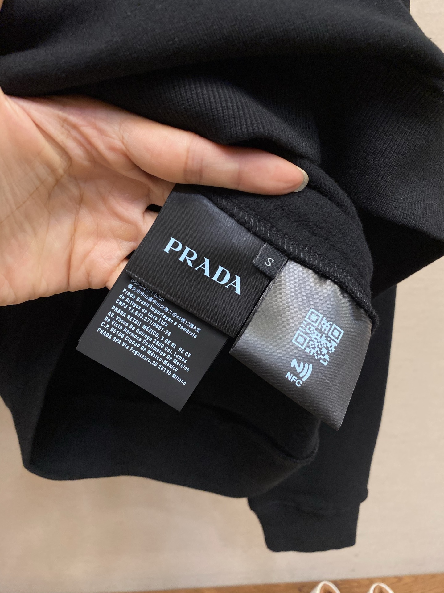 프라다 남성 긴팔 143359 Prada Long Sleeve 상세 이미지 8