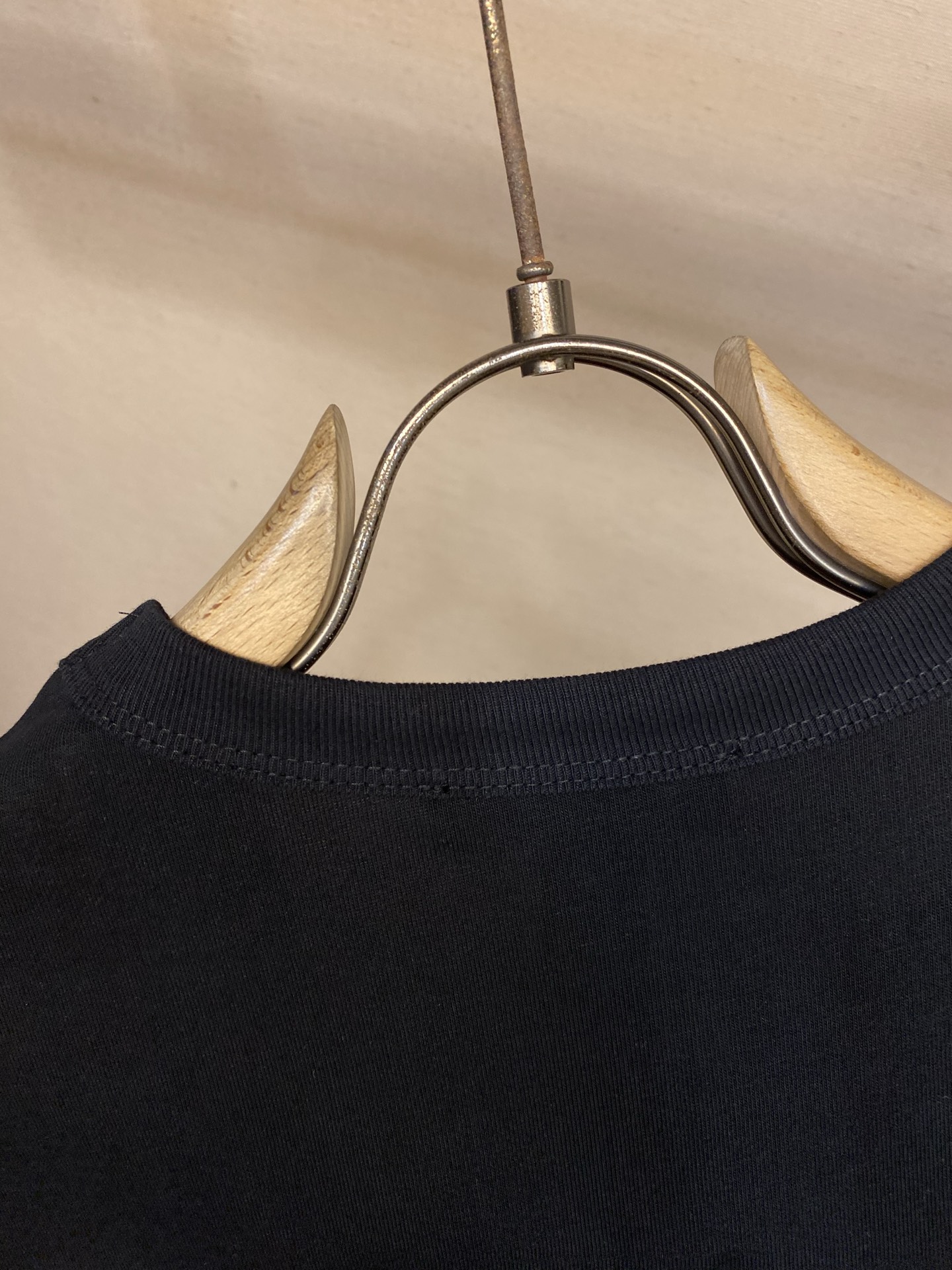 루이비통 남성 반팔 143357 Louis Vuitton T Shirt 상세 이미지 9