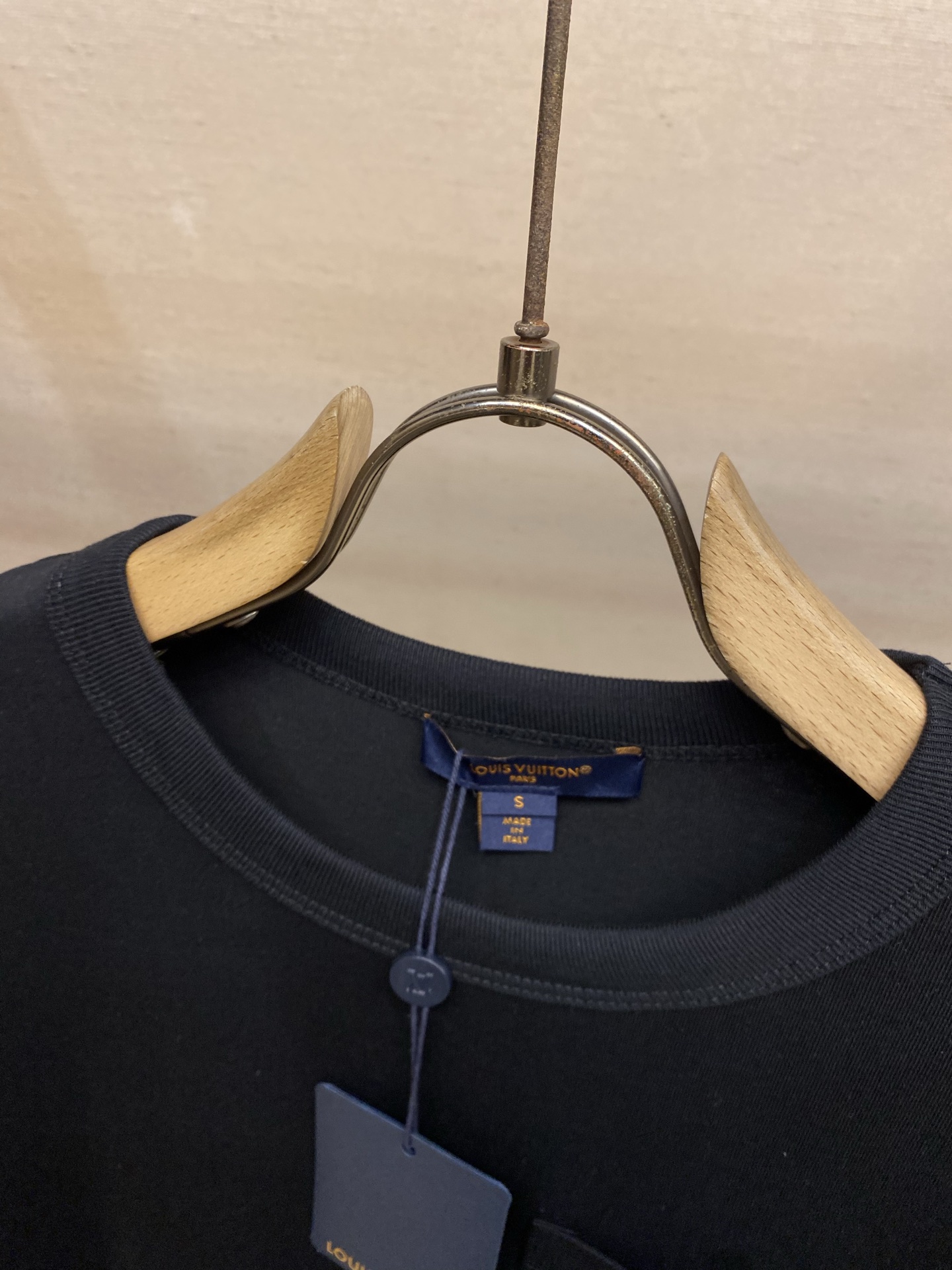 루이비통 남성 반팔 143357 Louis Vuitton T Shirt 상세 이미지 4