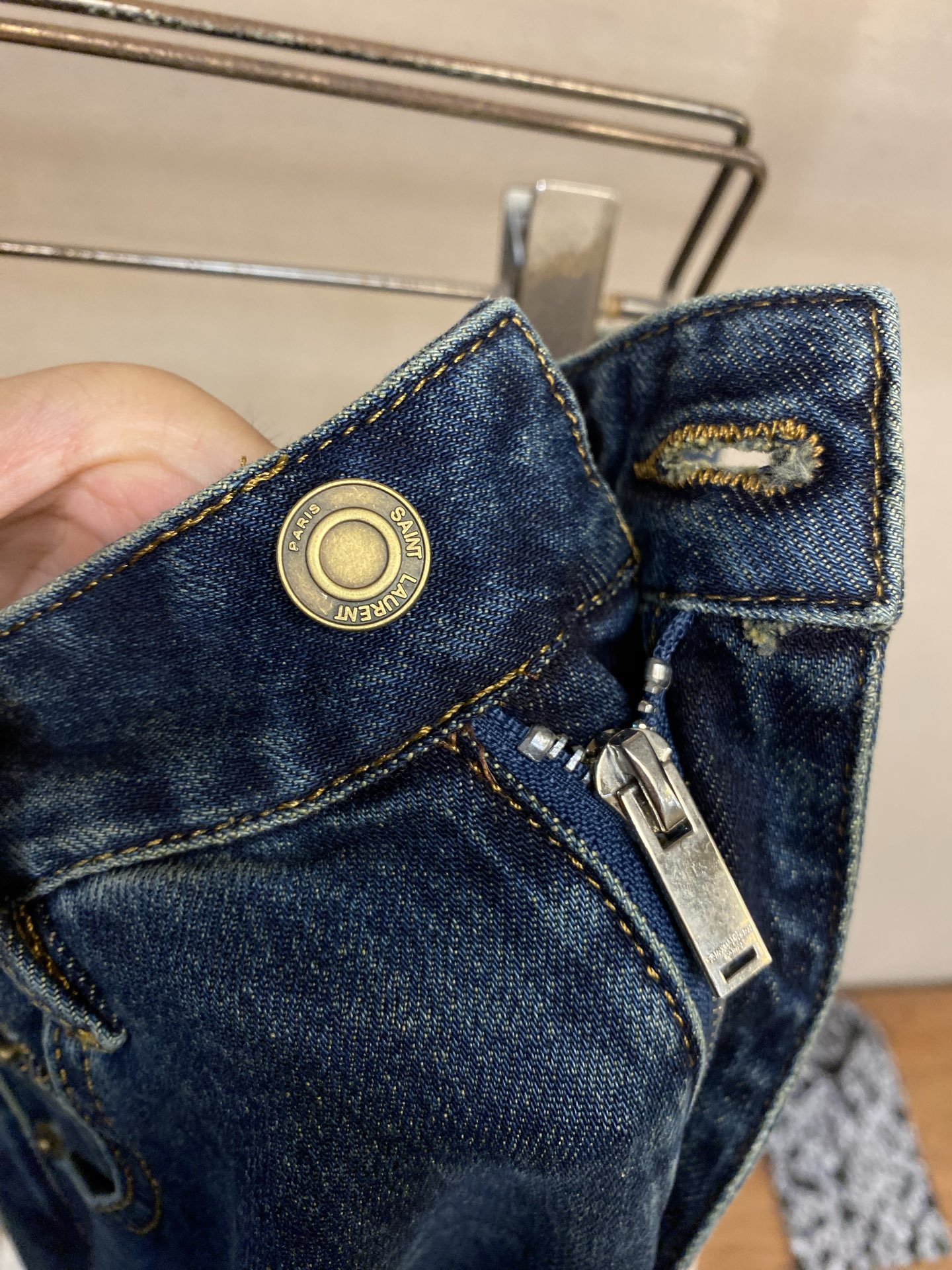 생로랑 남성 바지 143240 Saint Laurent Pants 상세 이미지 4