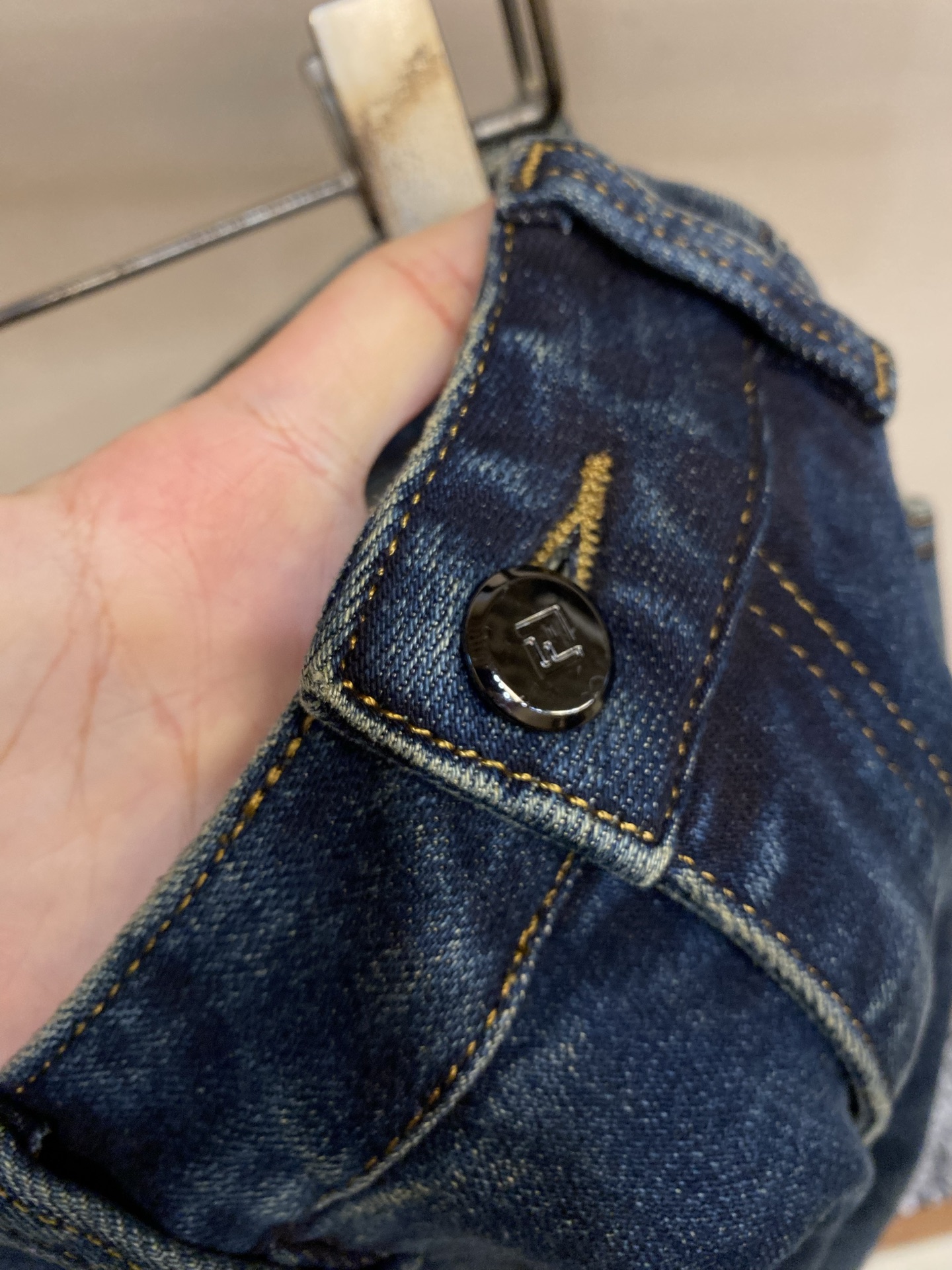 펜디 남성 바지 143237 Fendi Pants 상세 이미지 3