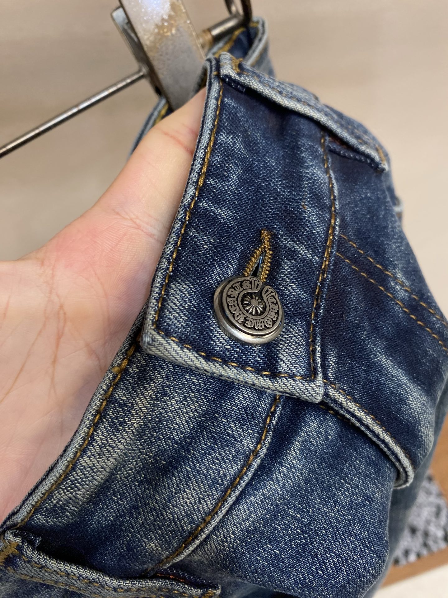 크롬하츠 2026SS 남성 바지 143234 Chrome Hearts Pants 상세 이미지 3