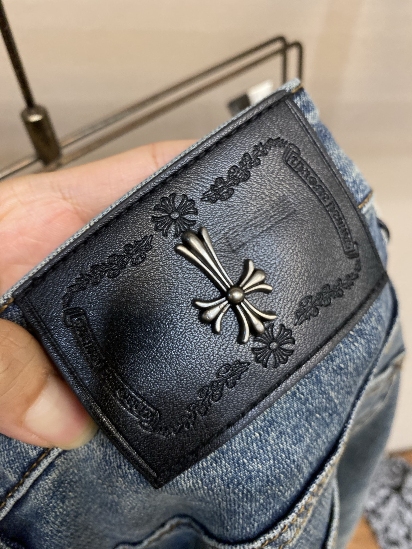 크롬하츠 2026SS 남성 바지 143234 Chrome Hearts Pants 상세 이미지 9