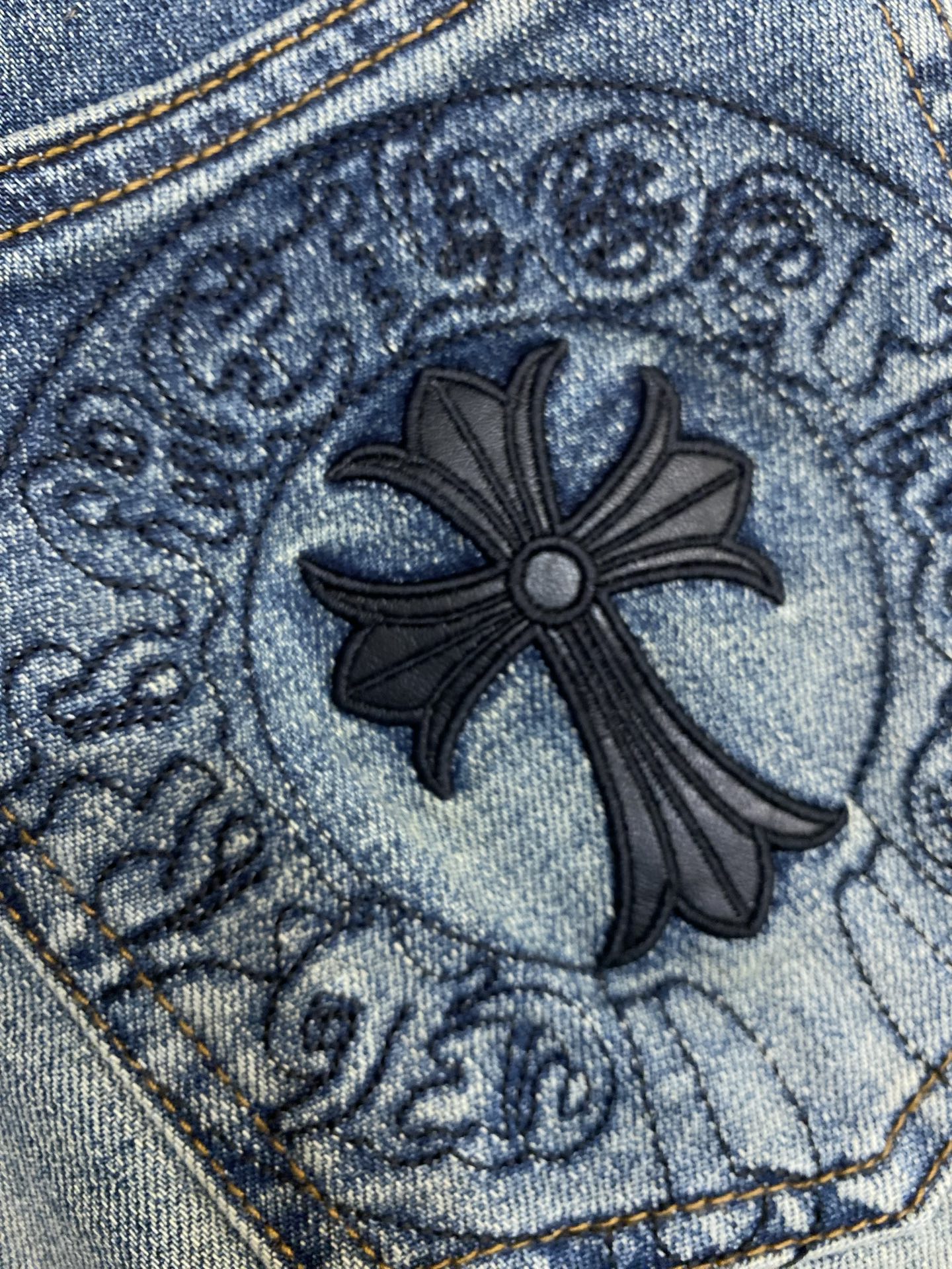 크롬하츠 2026SS 남성 바지 143234 Chrome Hearts Pants 상세 이미지 8