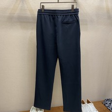 🌟🌟,,Prada 男士休闲短裤👍 最新款上身版型无敌正! 绝对可以闭眼收的一款 此款裤子非常百搭,弹力腰围,日常上班 🌟🌟,,Prada 男士休闲短裤👍 最新款上身版型无敌正! 绝对可以闭眼收的一款 此款裤子非常百搭,弹力腰围,日常上班