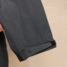 🌟🌟,,The North Face 功能户外夹克 定制75D特氟龙纳米梭织料 触感如同末来科技 让肌肤愜享呼吸感 虚 🌟🌟,,The North Face 功能户外夹克 定制75D特氟龙纳米梭织料 触感如同末来科技 让肌肤愜享呼吸感 虚