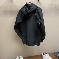🌟🌟,,The North Face 功能户外夹克 定制75D特氟龙纳米梭织料 触感如同末来科技 让肌肤愜享呼吸感 虚 🌟🌟,,The North Face 功能户外夹克 定制75D特氟龙纳米梭织料 触感如同末来科技 让肌肤愜享呼吸感 虚