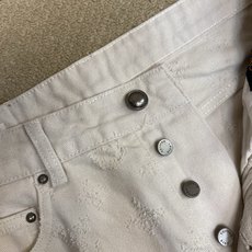 (上衣)🌟🌟,,1V MONOGRAM针刺工艺牛仔滑板长裤 正品17000购入开发 16氨精疏棉帆布牛仔面料 模版刺绣 (上衣)🌟🌟,,1V MONOGRAM针刺工艺牛仔滑板长裤 正品17000购入开发 16氨精疏棉帆布牛仔面料 模版刺绣