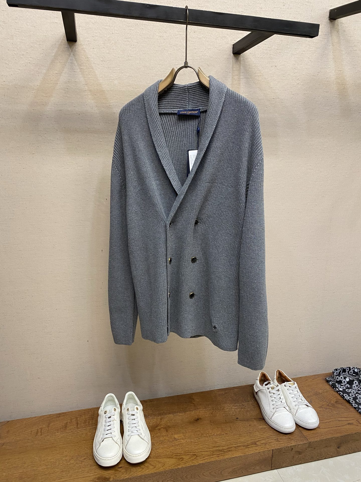 🌟🌟，，1V LOUIS VUITTON刺绣双排扣开衫 尺码：S-XL
