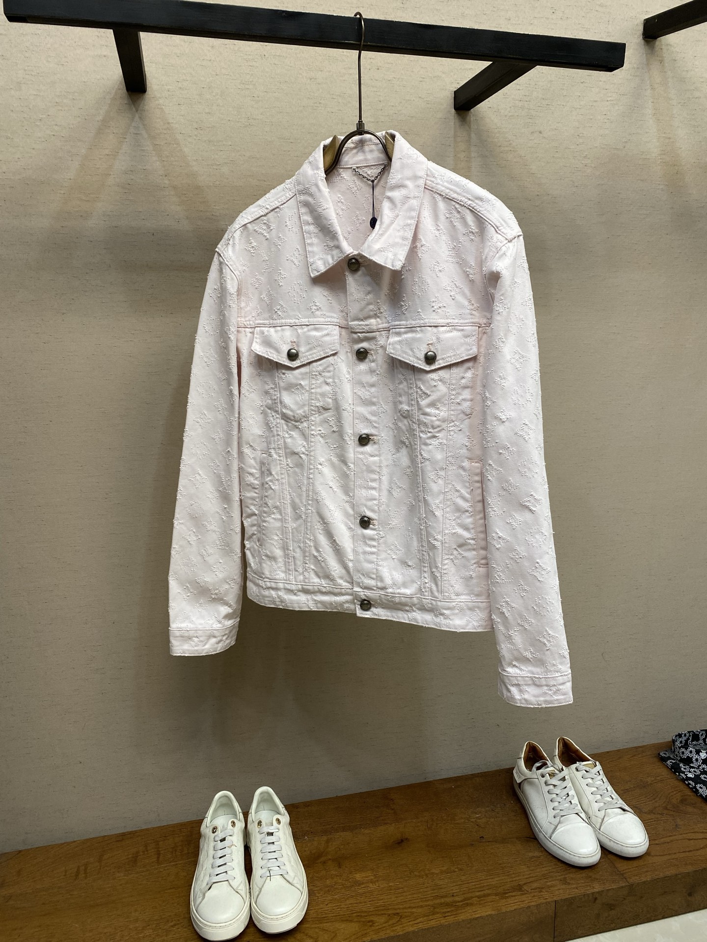 🌟🌟，，1V 字母提花牛仔外套 尺码：S-XL