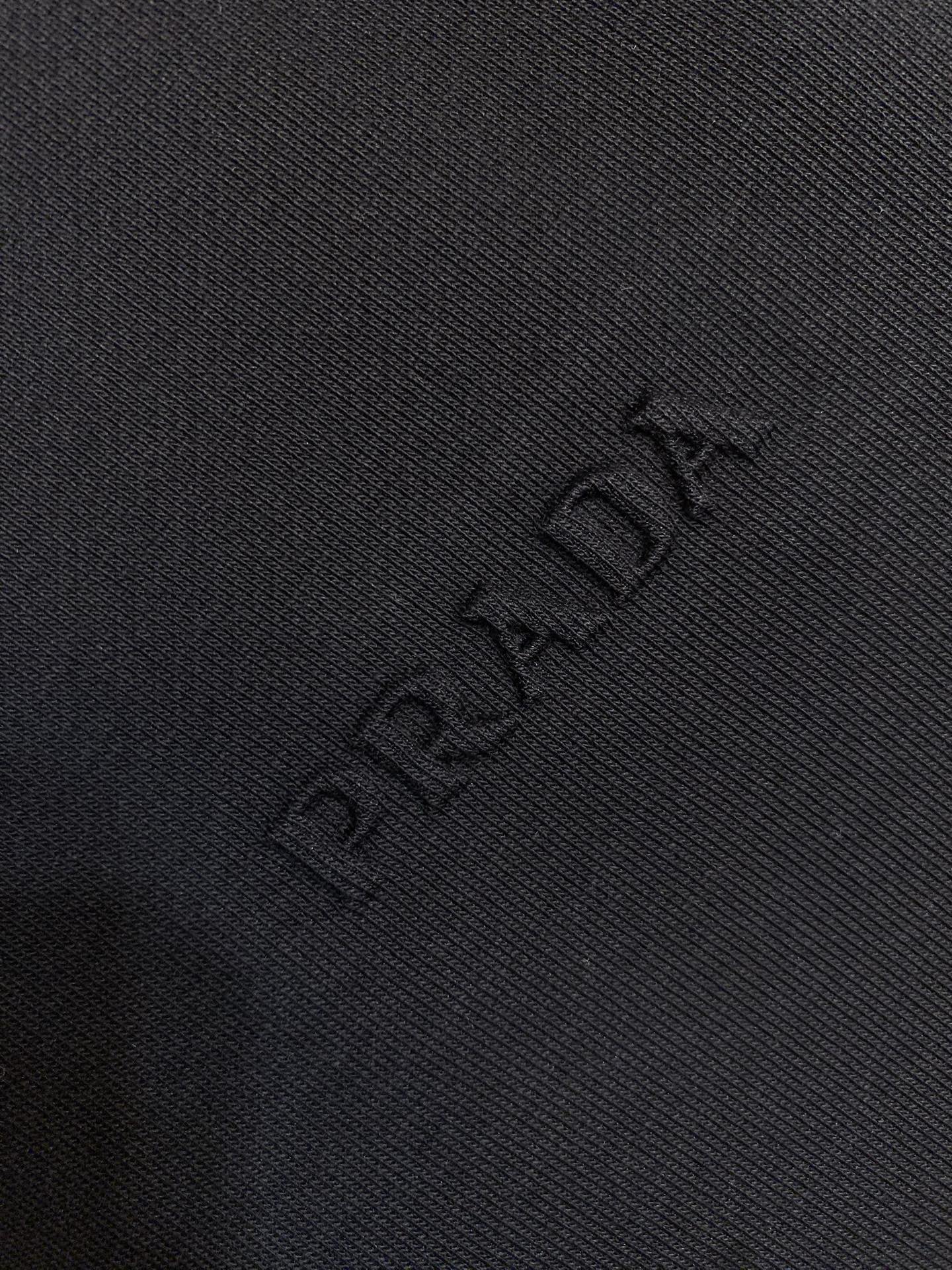 （外套）🌟🌟，，Prada 时尚长袖立领外套套装 臻选高端弹力纯棉棉面料，手感软糯！质感细腻，无痕防尘免烫立体有型，顶级