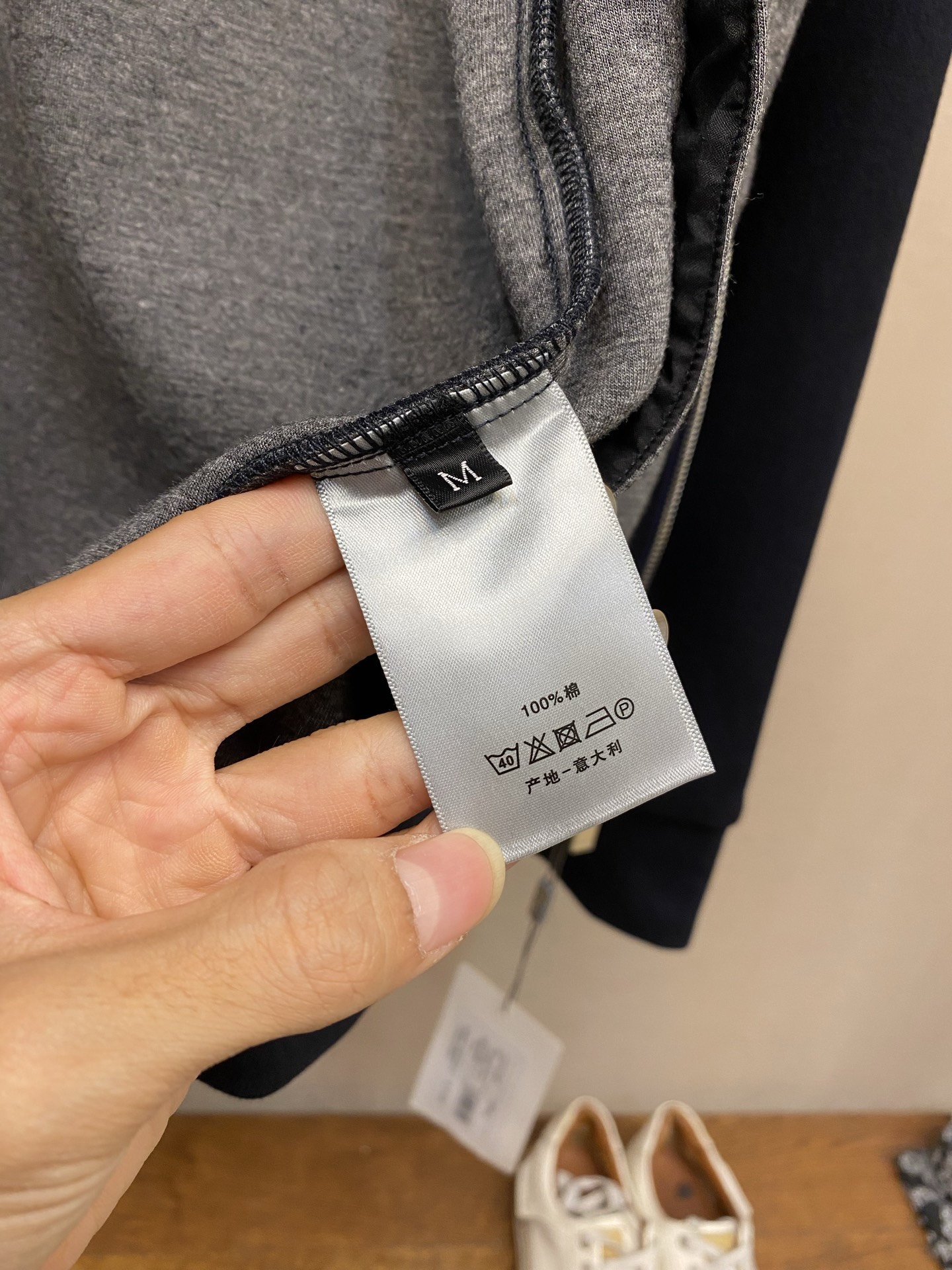 (外套)🌟🌟,,Dior 时尚长袖连帽外套套装 臻选高端弹力纯棉棉面料,手感软糯!质感细腻,无痕防尘免烫立体有型,顶级的 (外套)🌟🌟,,Dior 时尚长袖连帽外套套装 臻选高端弹力纯棉棉面料,手感软糯!质感细腻,无痕防尘免烫立体有型,顶级的