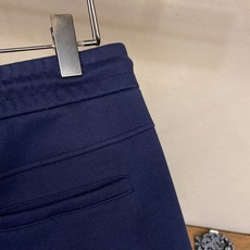 (裤子)🌟🌟,,Loro Piana 男士休闲裤👍 最新款上身版型无敌正! 绝对可以闭眼收的一款 此款裤子非常百搭,弹力 (裤子)🌟🌟,,Loro Piana 男士休闲裤👍 最新款上身版型无敌正! 绝对可以闭眼收的一款 此款裤子非常百搭,弹力