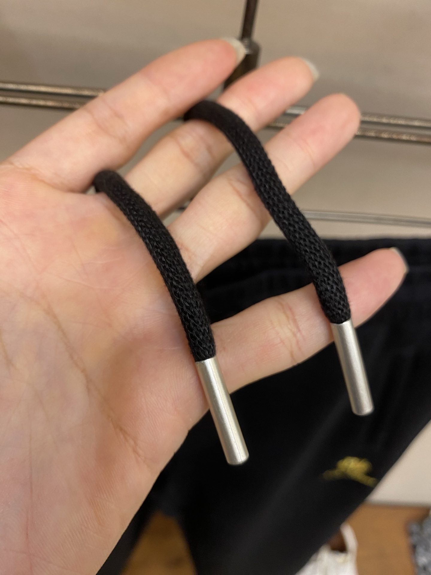 (裤子)🌟🌟,,Loro Piana 男士休闲裤👍 最新款上身版型无敌正! 绝对可以闭眼收的一款 此款裤子非常百搭,弹力 (裤子)🌟🌟,,Loro Piana 男士休闲裤👍 最新款上身版型无敌正! 绝对可以闭眼收的一款 此款裤子非常百搭,弹力