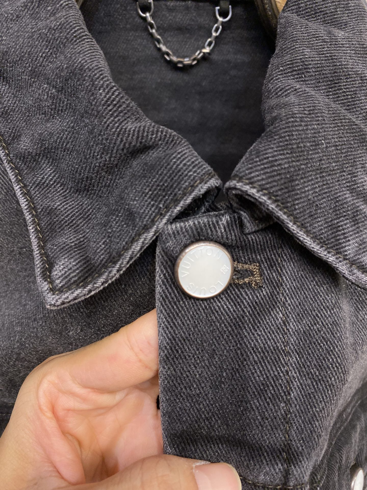 🌟🌟，，1V 刺绣牛仔卡车夹克外套 正品17000购入开发 13.6氨精疏棉全经围牛仔面料 模版刺绣 进口刺绣 成衣洗褪
