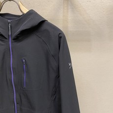 🌟🌟,,Arctery 鸟家户外连帽软壳外套|通勤户外两相宜 简约连帽软壳夹克,兼顾户外性能与日常穿搭质感✨ 利落插肩剪 🌟🌟,,Arctery 鸟家户外连帽软壳外套|通勤户外两相宜 简约连帽软壳夹克,兼顾户外性能与日常穿搭质感✨ 利落插肩剪