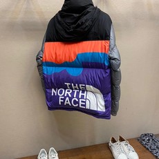 🌟🌟 THE NORTH FACE 男女同款面包🥯款保暖羽绒服,TNF/北面,经典复古风, 贸易渠道释!国标95白鸭绒, 🌟🌟 THE NORTH FACE 男女同款面包🥯款保暖羽绒服,TNF/北面,经典复古风, 贸易渠道释!国标95白鸭绒,