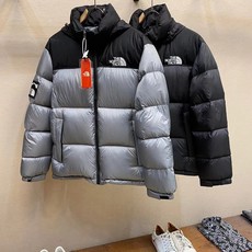 🌟🌟 THE NORTH FACE 男女同款面包🥯款保暖羽绒服,TNF/北面,经典复古风, 贸易渠道释!国标95白鸭绒, 🌟🌟 THE NORTH FACE 男女同款面包🥯款保暖羽绒服,TNF/北面,经典复古风, 贸易渠道释!国标95白鸭绒,
