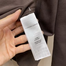 🌟🌟,,Can goose双面穿连帽羽绒外套 面料选择: A面选用高品质棉质厚绒布,面料肌理细腻厚实,触感柔和亲肤, 🌟🌟,,Can goose双面穿连帽羽绒外套 面料选择: A面选用高品质棉质厚绒布,面料肌理细腻厚实,触感柔和亲肤,
