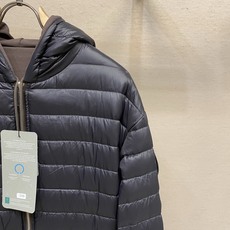 🌟🌟,,Can goose双面穿连帽羽绒外套 面料选择: A面选用高品质棉质厚绒布,面料肌理细腻厚实,触感柔和亲肤, 🌟🌟,,Can goose双面穿连帽羽绒外套 面料选择: A面选用高品质棉质厚绒布,面料肌理细腻厚实,触感柔和亲肤,