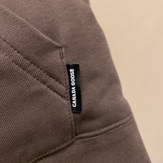 🌟🌟,,Can goose双面穿连帽羽绒外套 面料选择: A面选用高品质棉质厚绒布,面料肌理细腻厚实,触感柔和亲肤, 🌟🌟,,Can goose双面穿连帽羽绒外套 面料选择: A面选用高品质棉质厚绒布,面料肌理细腻厚实,触感柔和亲肤,