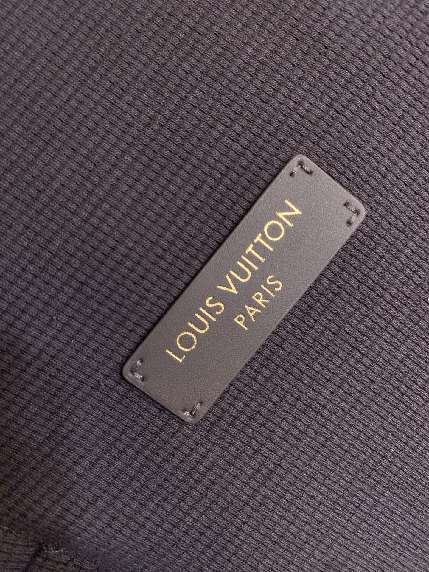 🌟🌟，，1V 刺绣标识华夫格马球衫 正品10400购入开发 100%全棉平纹针织华夫格面料 定制提花梭织布 模版刺绣 面
