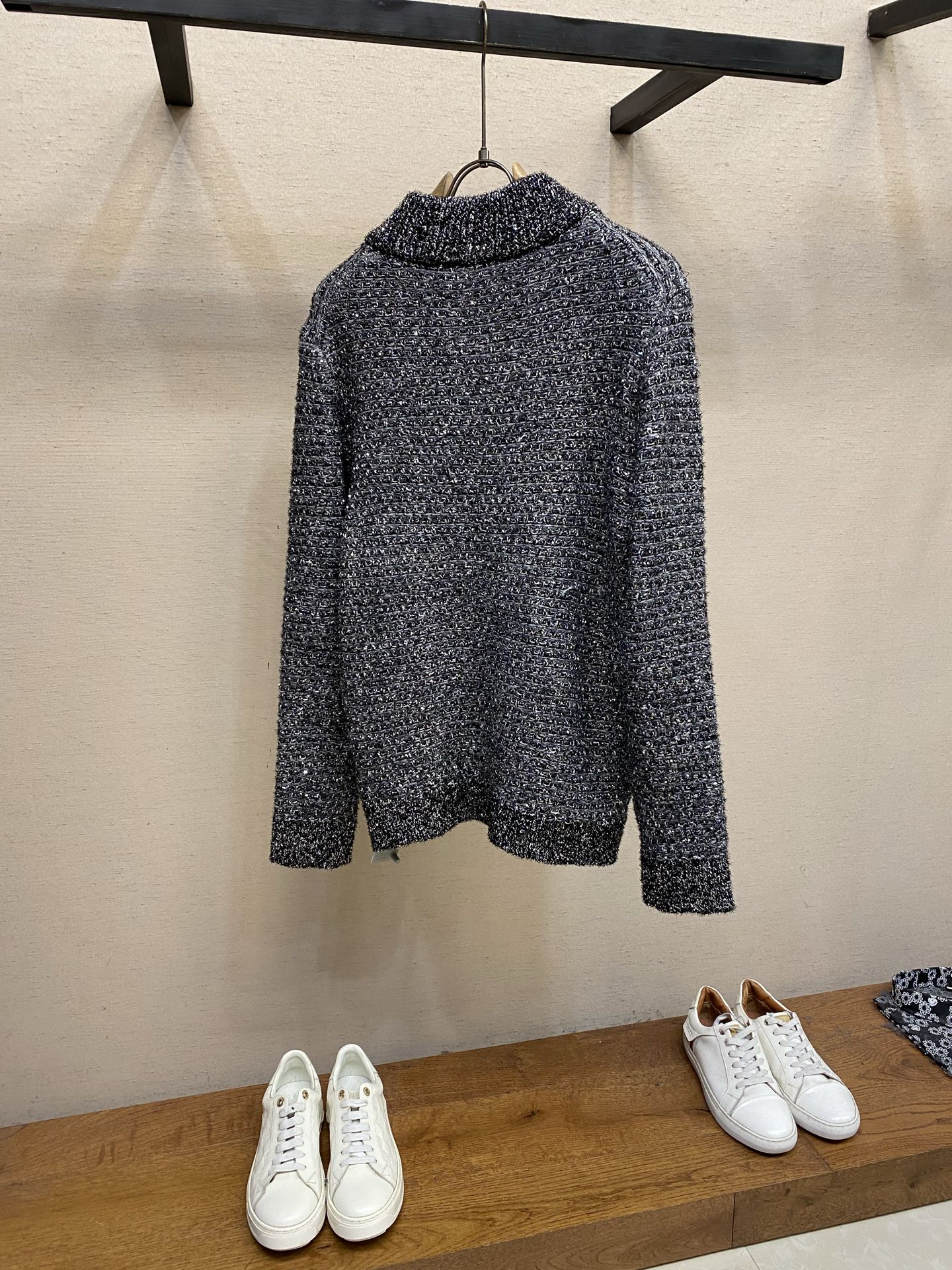 🌟🌟，，Dior 羊毛满幅亮片混纺粗花呢针织衫 正品19000购入开发 定制羊毛混纺粘胶弹性纤维 手缝纽扣 毛料提花 毛