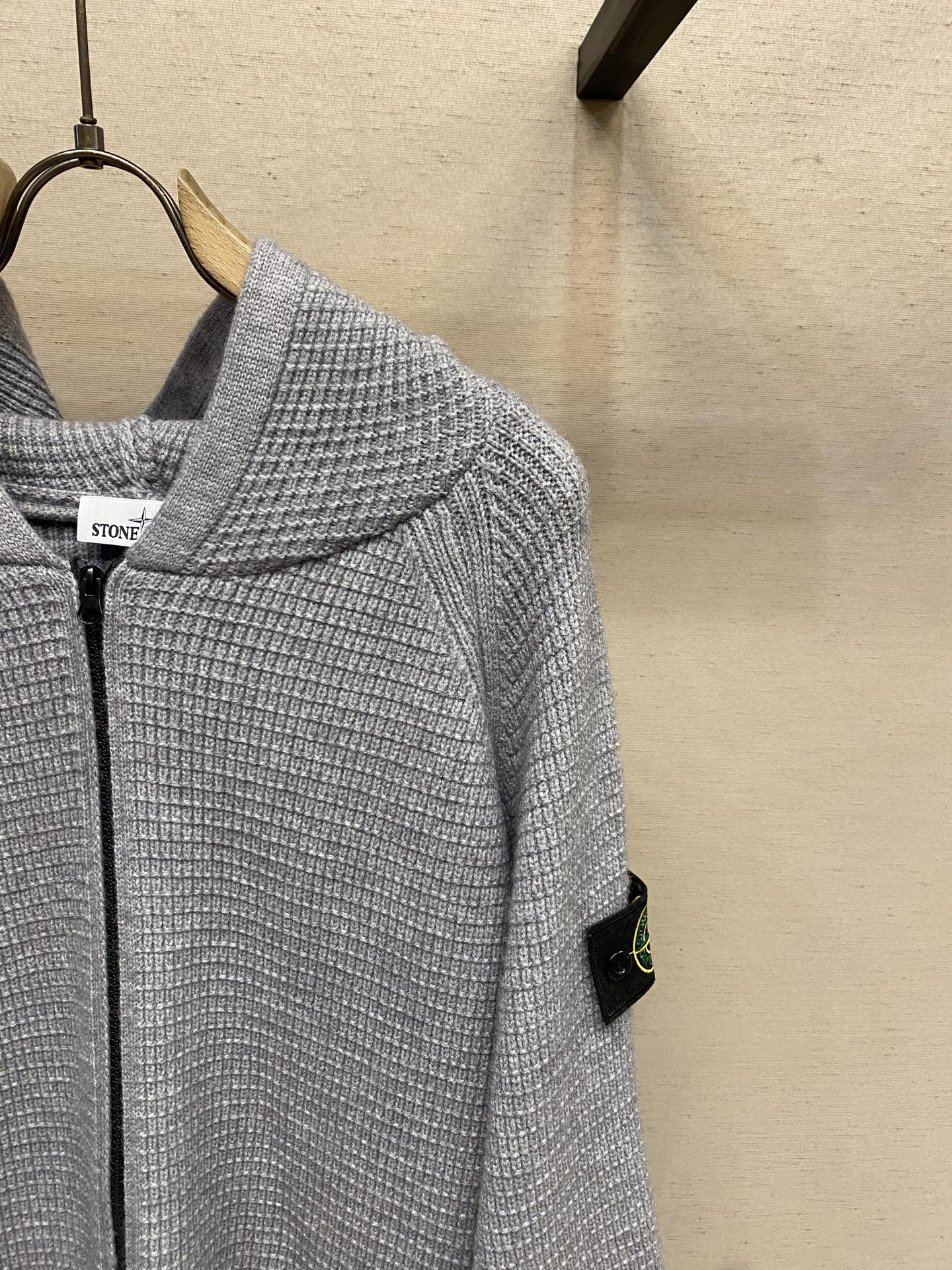 🌟🌟，，Stone Island 石头岛秋冬新款连帽休闲拉链宽松毛衣 尺码：S-XL