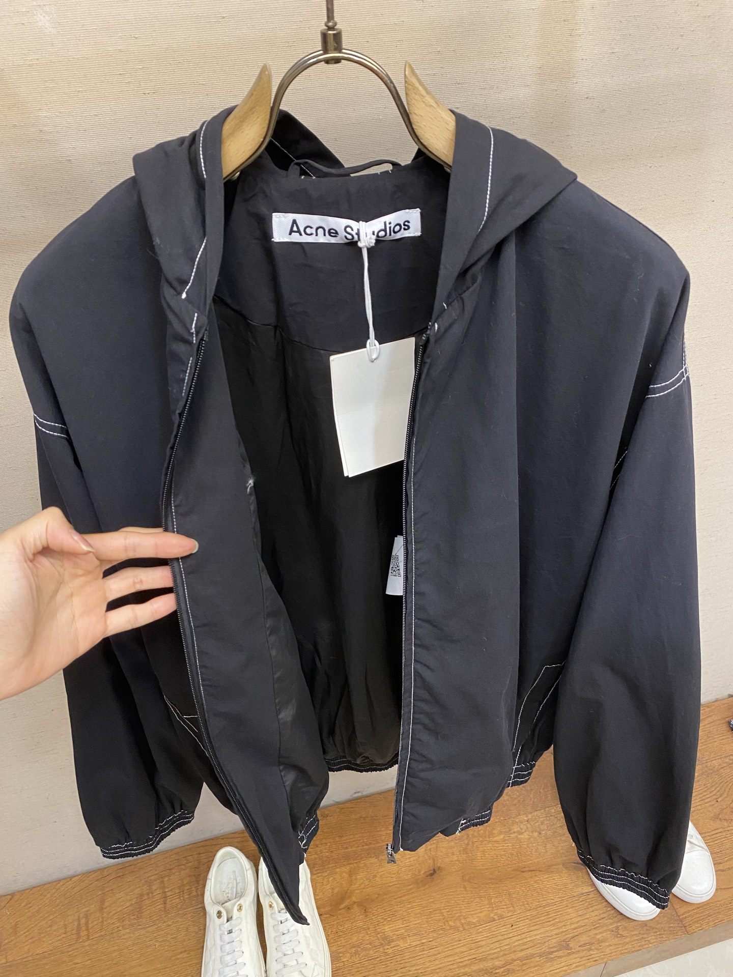 🌟🌟，，Acne Studios新款连帽宽松拉链外套 logo印花 白色车线设计 宽松版型 男女同款  尺码：S-XL
