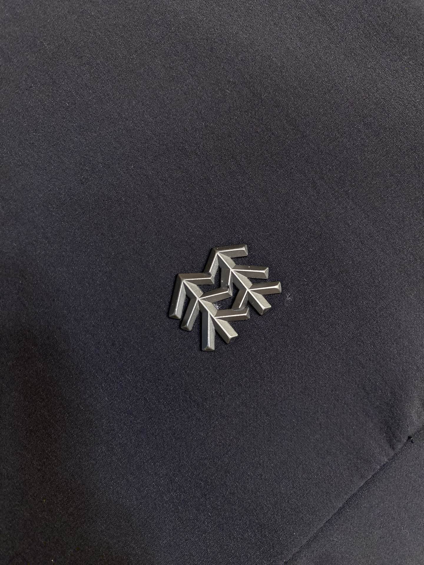 🌟🌟,,Kolon可隆 软壳夹克 两棵树🌲🌲体制内穿搭 低调不张扬 防泼水软壳材质 内里薄绒 通勤 户外都合适 立体修身 🌟🌟,,Kolon可隆 软壳夹克 两棵树🌲🌲体制内穿搭 低调不张扬 防泼水软壳材质 内里薄绒 通勤 户外都合适 立体修身