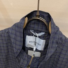 🌟🌟,,Balenciaga 格纹刺绣Logo夹克外套 正品16164购入开发 定制100%精梳棉色织梭织布 进口刺绣 🌟🌟,,Balenciaga 格纹刺绣Logo夹克外套 正品16164购入开发 定制100%精梳棉色织梭织布 进口刺绣