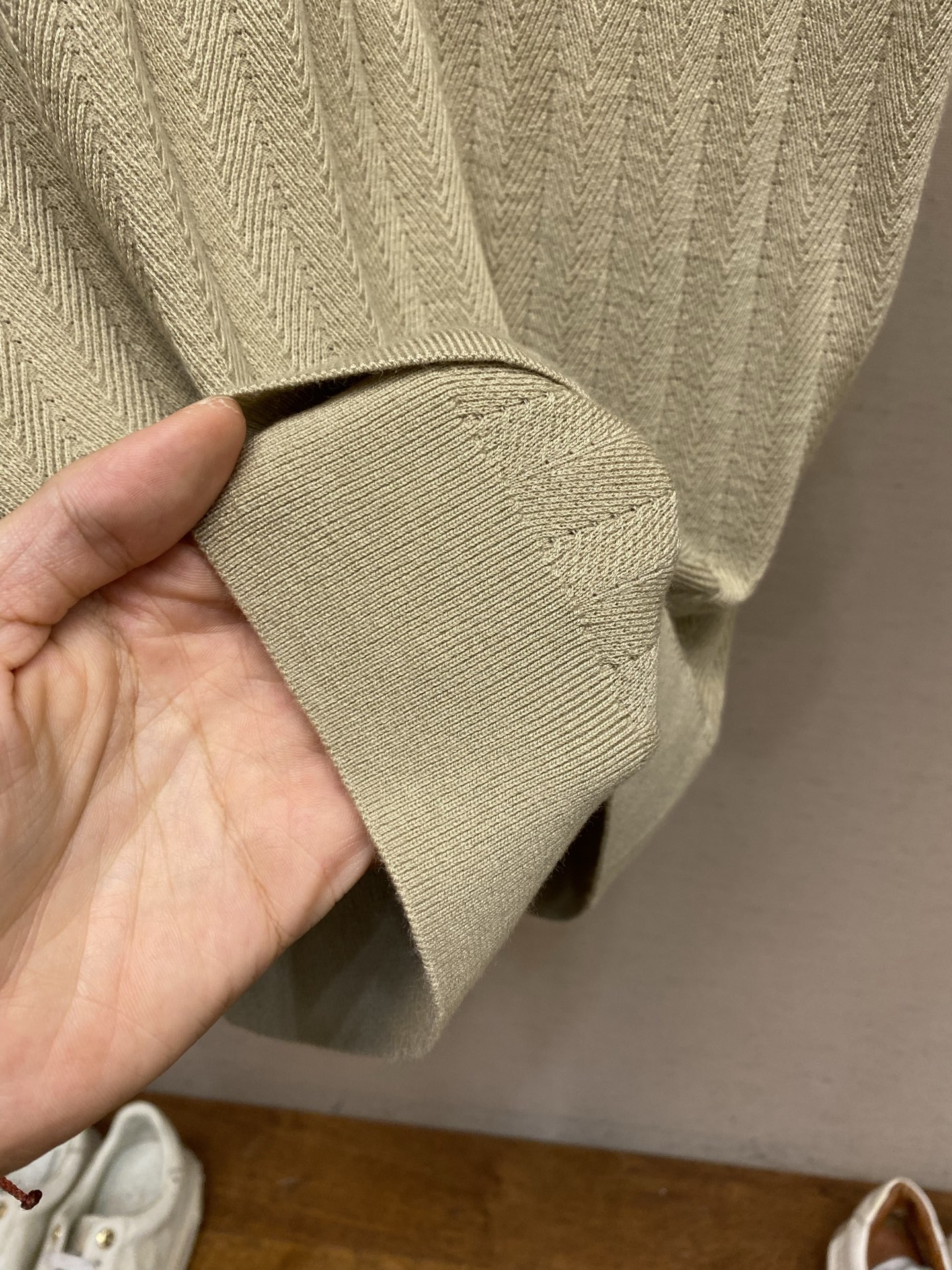 🌟🌟，，BC……超复杂提花图形 深海贝壳扣加持 一件衣服上机时间长达300分钟 26年秋冬新品低调奢华老钱风 可机洗绅士
