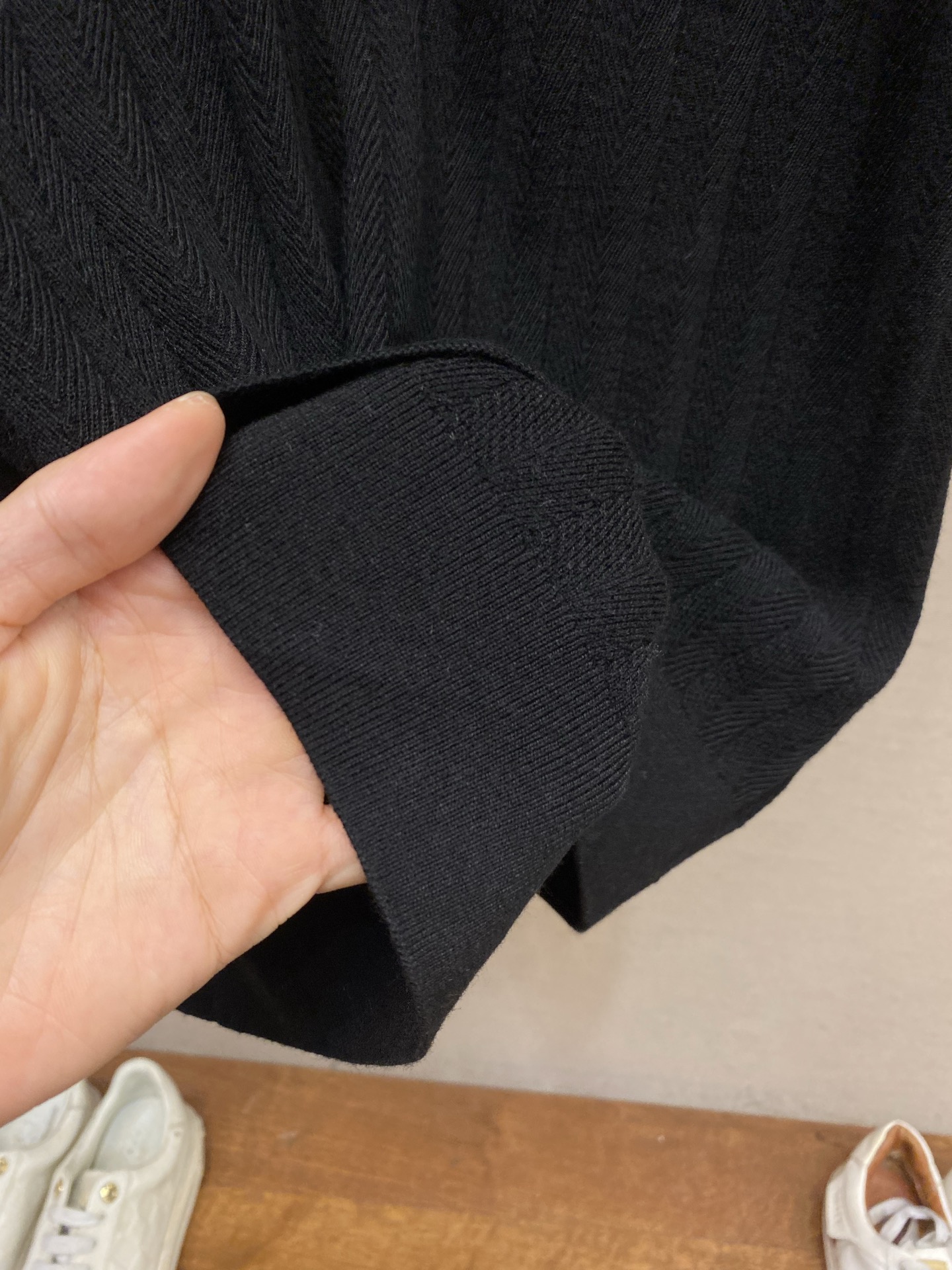 🌟🌟，，BC……超复杂提花图形 深海贝壳扣加持 一件衣服上机时间长达300分钟 26年秋冬新品低调奢华老钱风 可机洗绅士