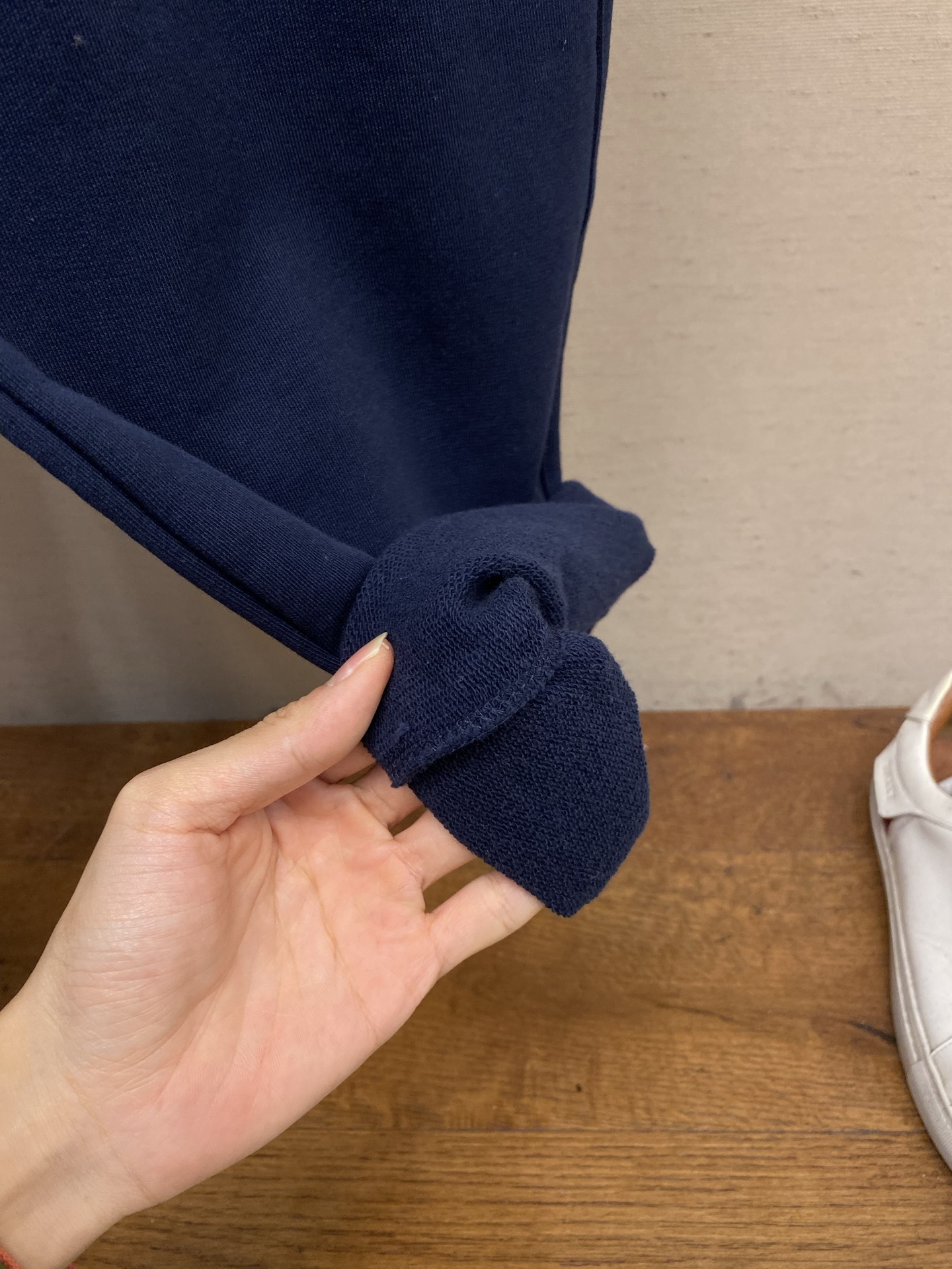 🌟🌟，，Dior 小迪标直筒运动长裤 ⚠️原¥11560购买；棉质起绒圈面料、迪标标识刺绣、抽绳腰头、侧面无盖暗袋、微喇