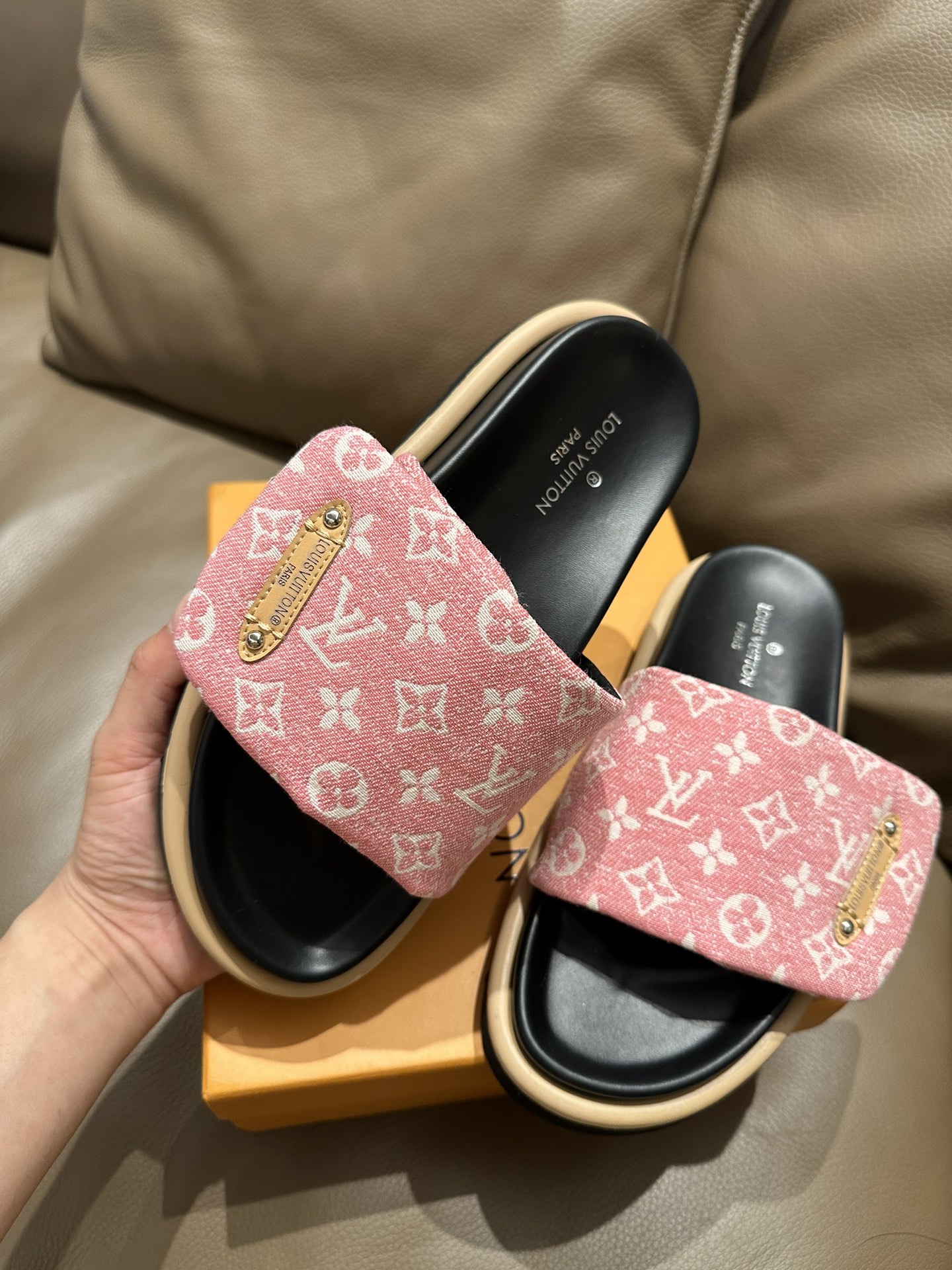 Louis Vuitton Shoes Slippers Cheap Replica Designer
 Unisex