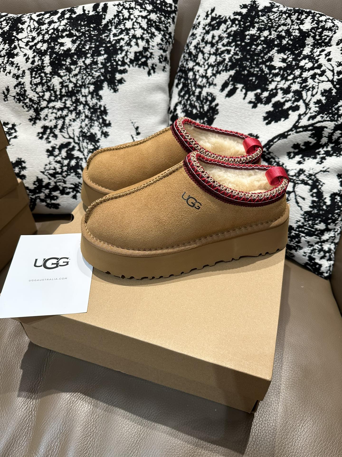 Perfect Quality
 UGG Snow Boots Wool