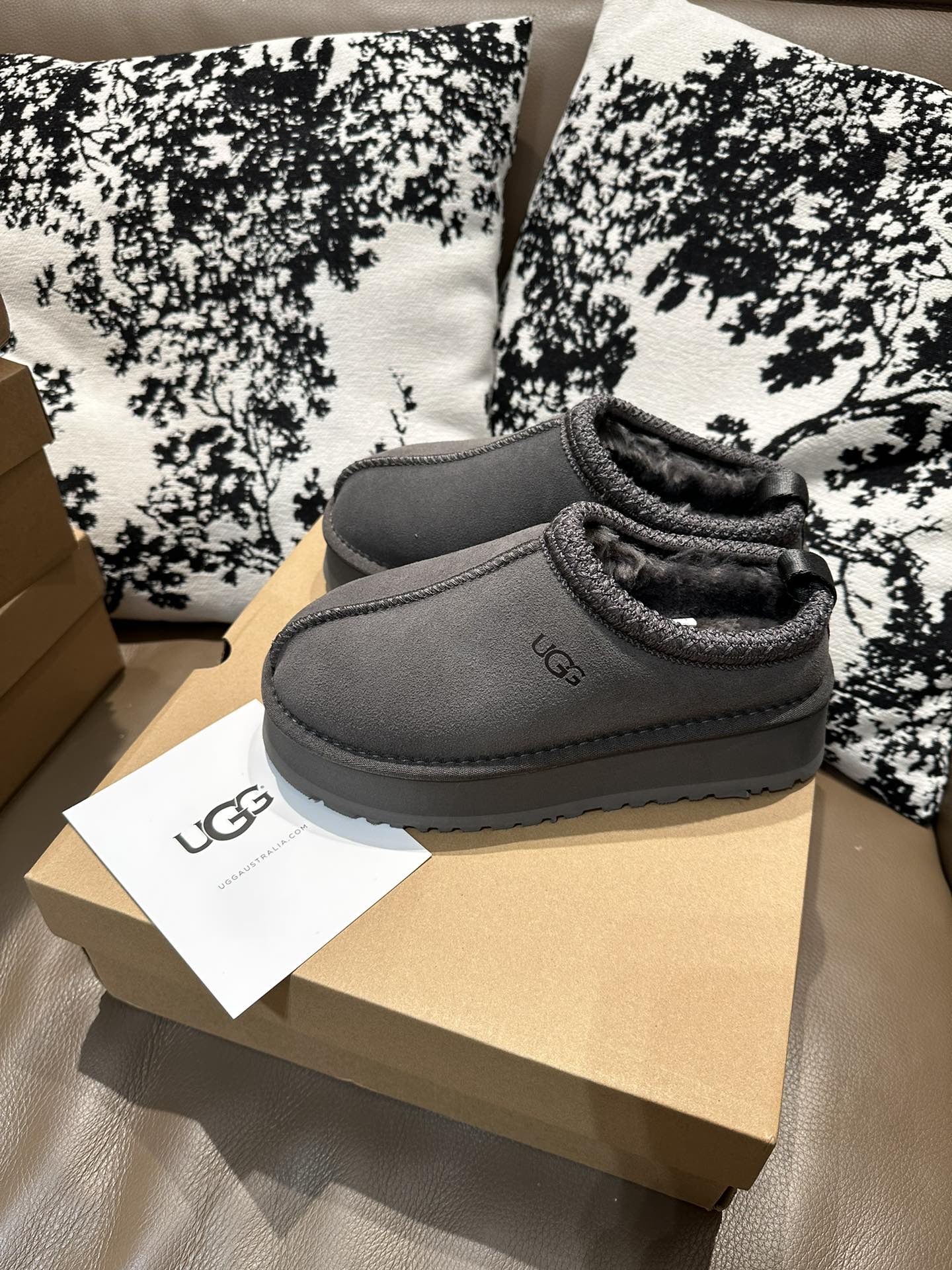 UGG Snow Boots Wool