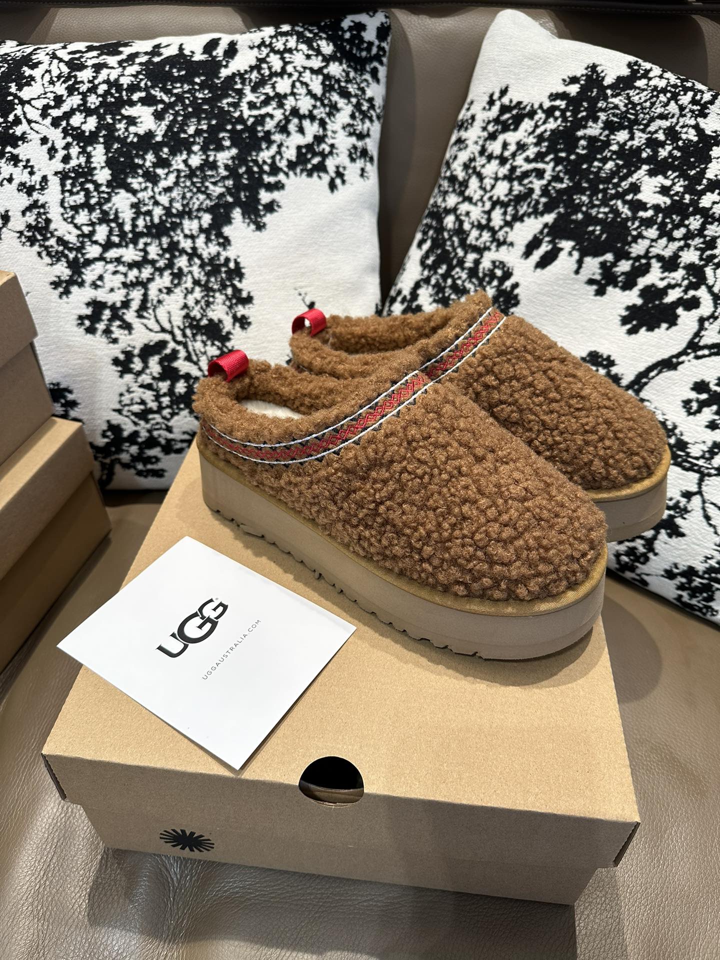 UGG Snow Boots Brand Designer Replica
 Wool