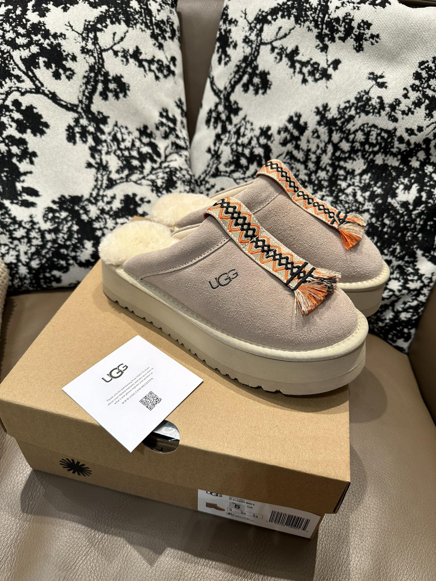 UGG Snow Boots Best Luxury Replica
 Wool