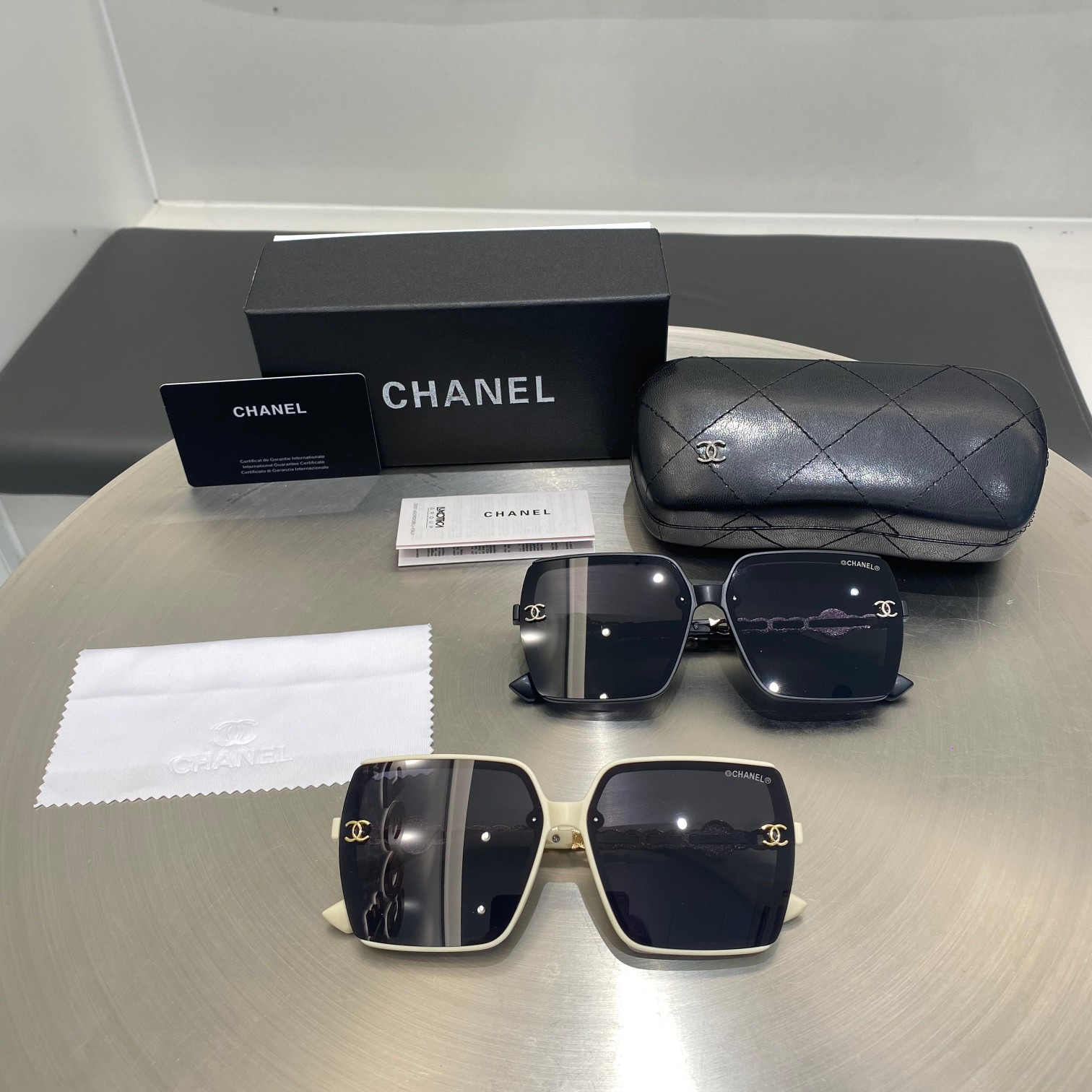 Yupoo Gucci Bags Watches Nike Clothing Jordan Yeezy Balenciaga Shoes
