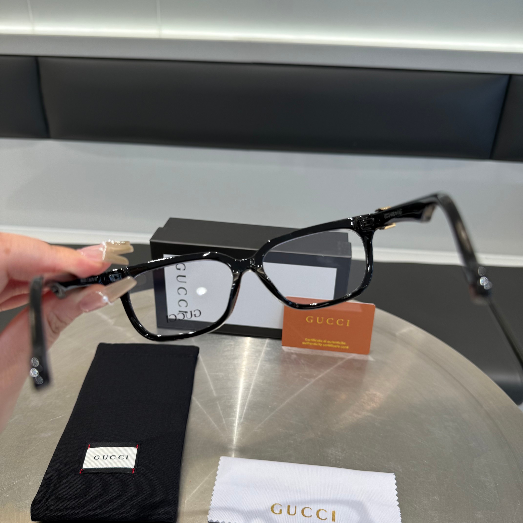 Elegantes gafas de luz azul Gucci: Diseño de marca, ligeras y cómodas 6 a1753023437189 6574