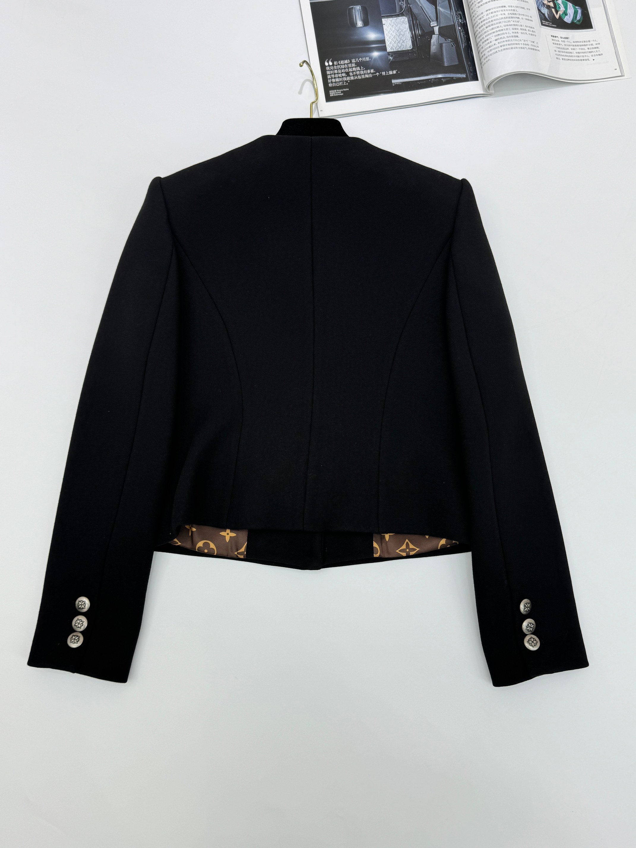 Louis Vuitton Appliqué Embroidered Jacket - Retro Style, Comfortable Fit 5 a1755948827859 0438