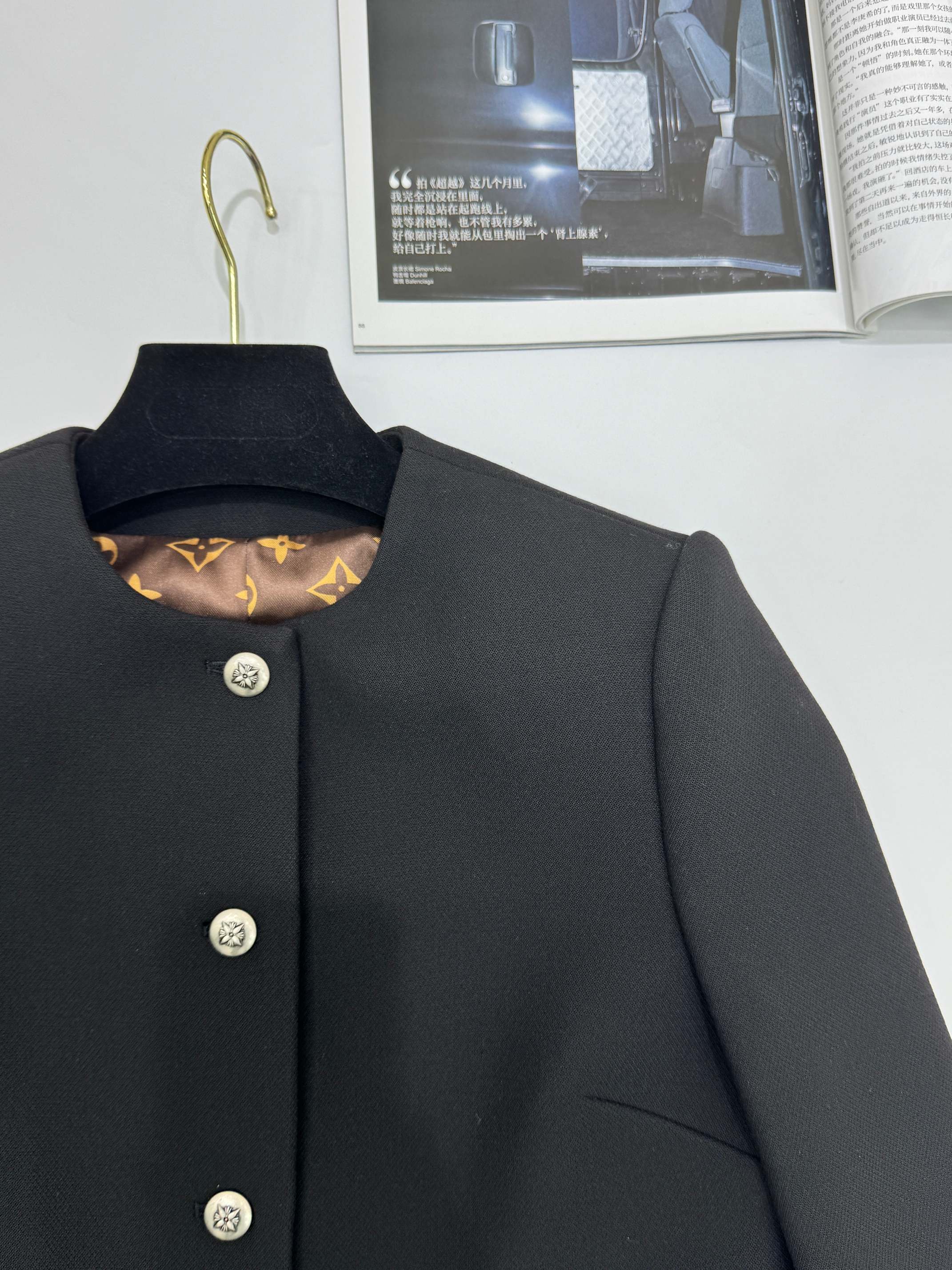 Louis Vuitton Appliqué Embroidered Jacket - Retro Style, Comfortable Fit 7 a1755948829559 1452