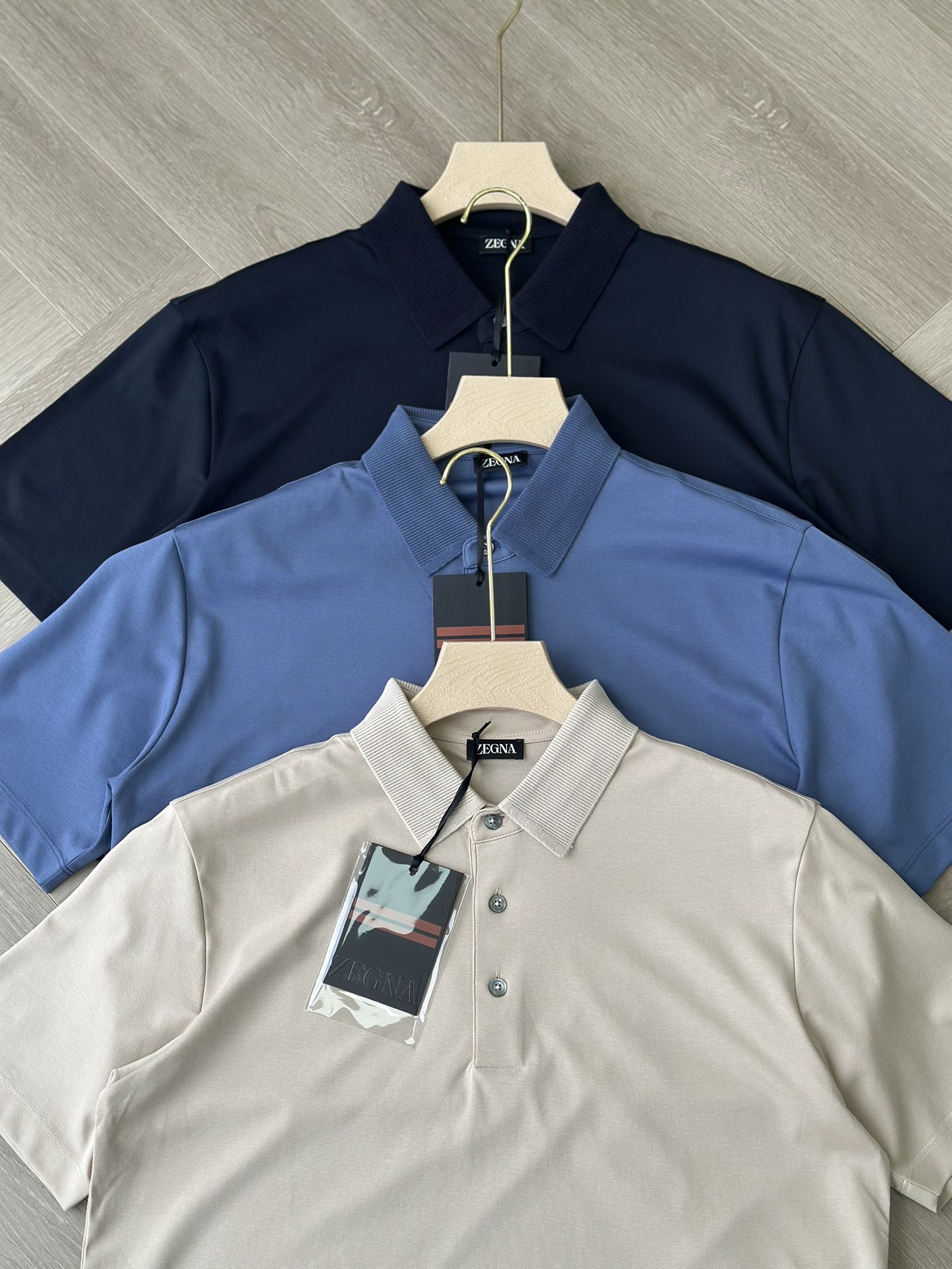 Zegna Classic Polo Shirts for Men - Versatile Style for Every Occasion 6 i1746960168 6415 4