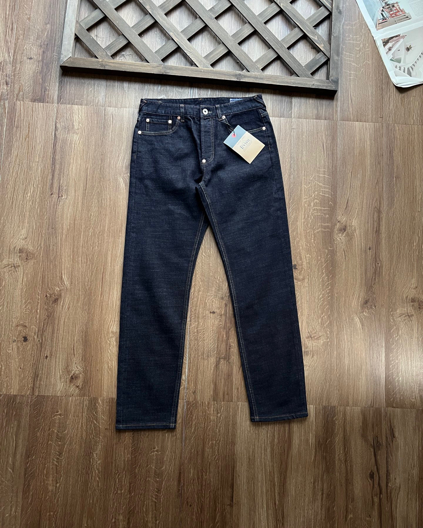 _dAH9sfhINrxR0XsBDwuBBVKBB2RFY46RlVq_oDQ