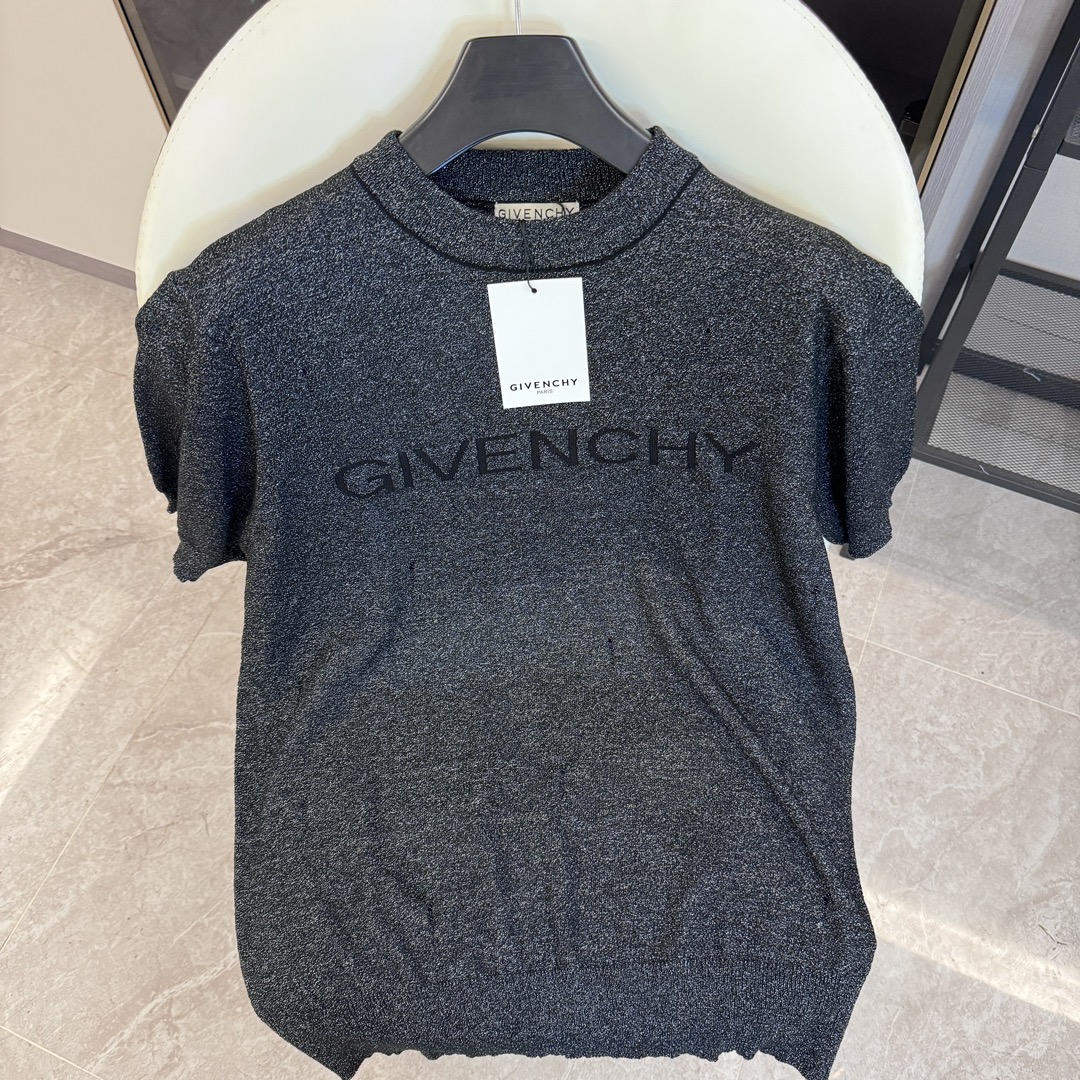 Givenchy G * y24ss nuevo producto de verano camiseta de manga corta de punto con cuello redondo y logo de letras jacqua…