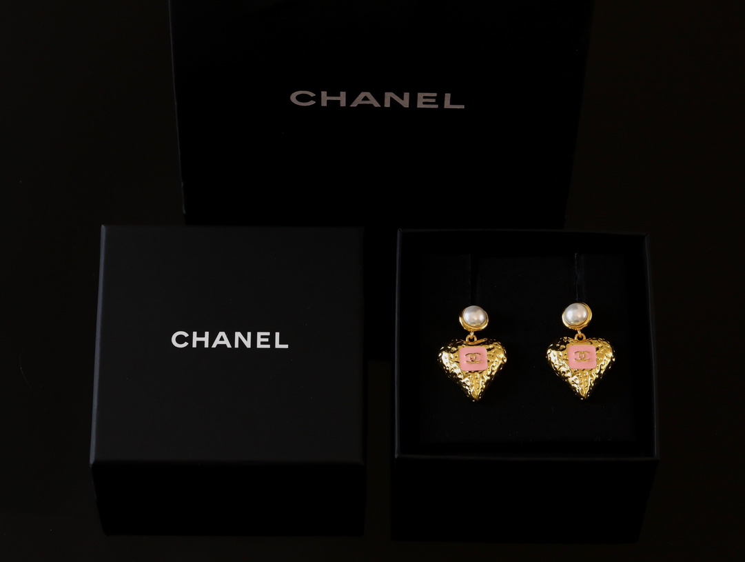 Chanel Jewelry Earring Yellow Fall/Winter Collection Vintage