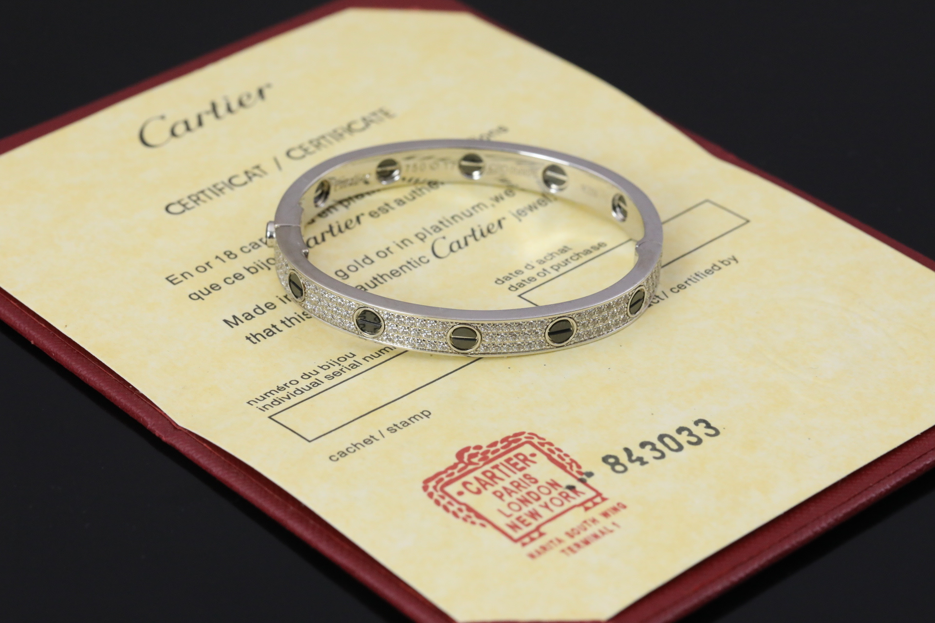 C@rtier Love宽版螺丝满钻手镯