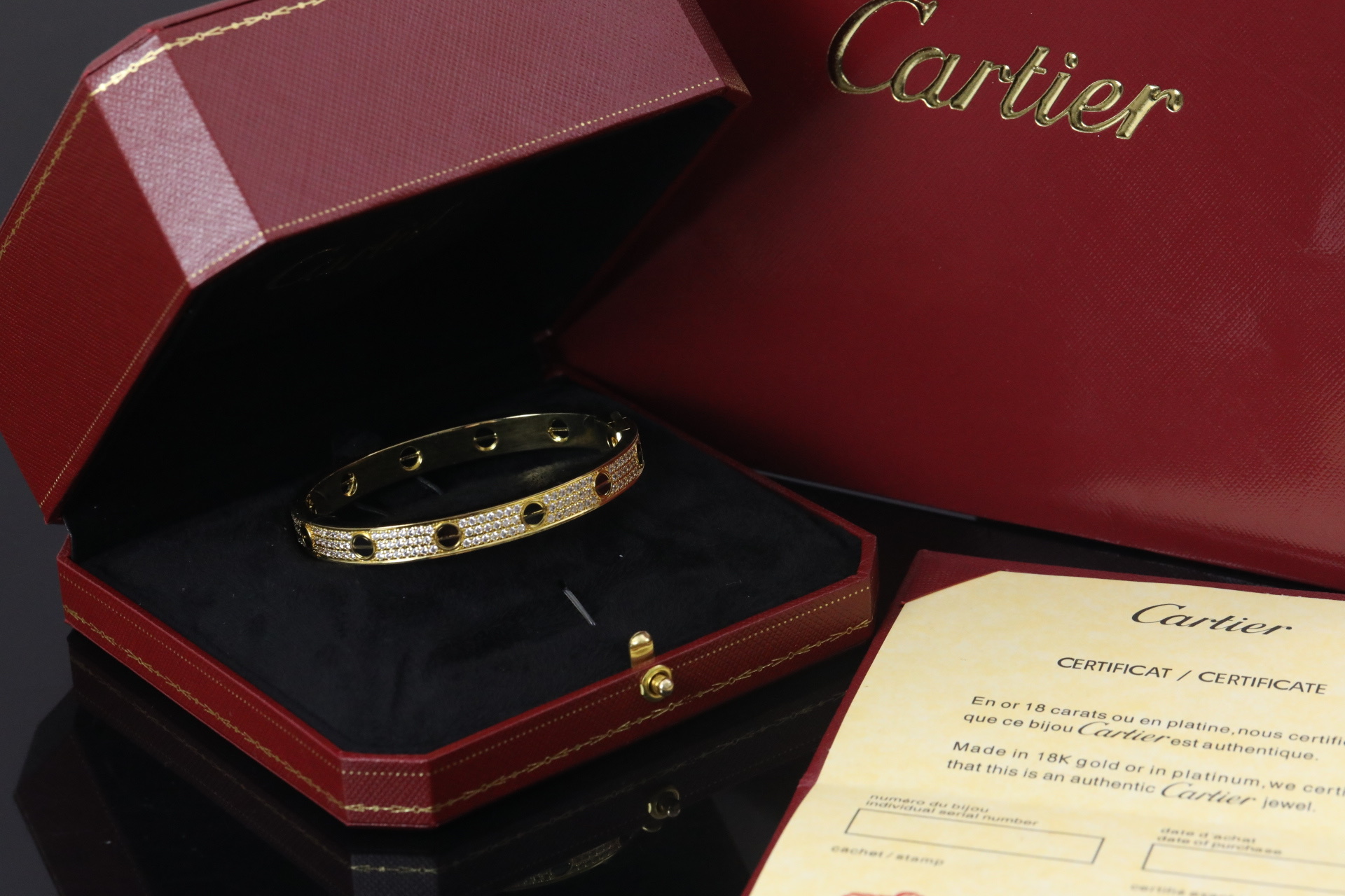 C@rtier Love宽版螺丝满钻手镯