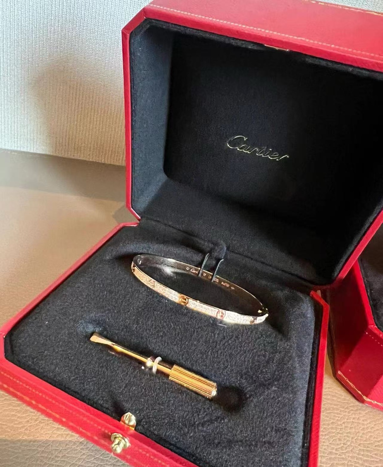 Cartier Love 手镯饰品 2